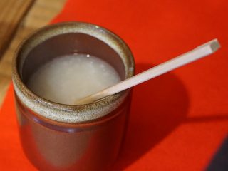 伏見稲荷神社（参道の茶屋で甘酒）