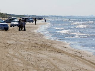千里浜なぎさドライブウェイ（金沢方面を望む）
