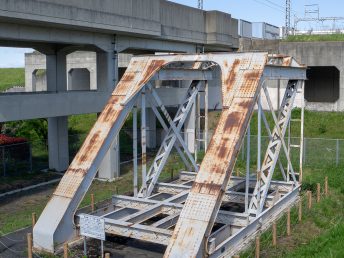 旧牧田川橋梁の一部（養老鉄道鳥江駅）