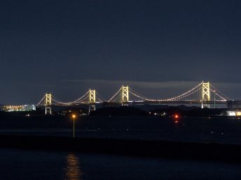 ライトアップ（南、北備讃瀬戸大橋）