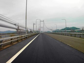 来島海峡大橋（しまなみ海道）