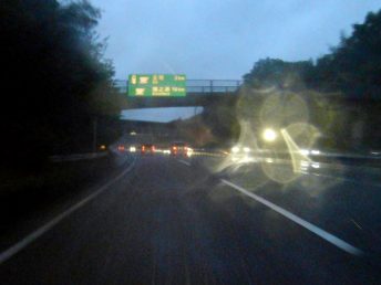 雨の中国自動車道（小月IC付近）