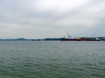 造船ドック（星の浦海浜公園）