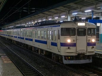 415系200番台（中津駅）