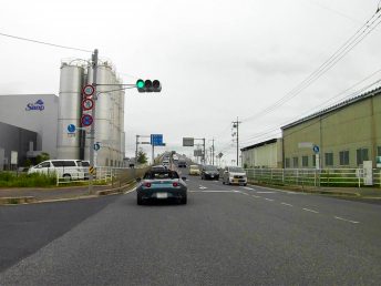 噂のべた踏み坂（江島大橋）