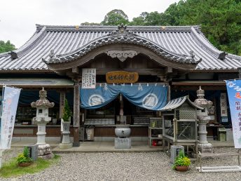 本堂（鯖大師本坊）