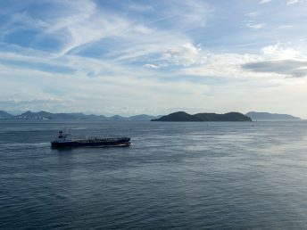 与島PAからの牛島