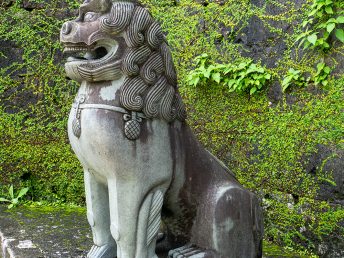 歓会門のシーサー