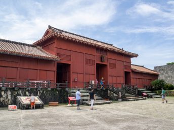 奉神門