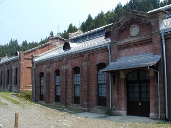 変電所（旧丸山変電所）