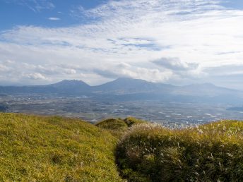 大観峰からの阿蘇五岳