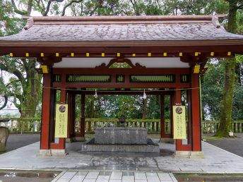 手水舎（鹿児島神宮）