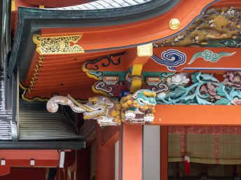拝殿装飾（霧島神宮）