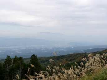 小林方向（白鳥展望所）