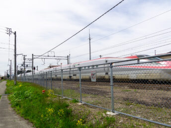 こまち号（羽後長野駅）