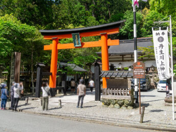 鳥居（丹生川上神社中社）
