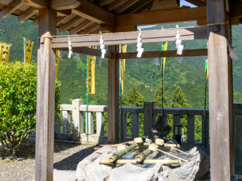 手水舎（丹生川上神社上社）