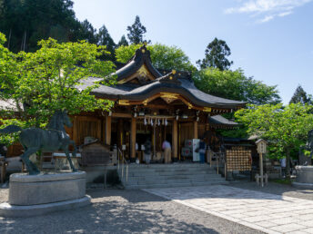 拝殿（丹生川上神社上社）