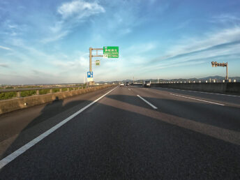 天竜川付近（新東名高速道路）