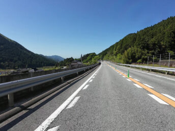 神河町大山付近（播但連絡道路）