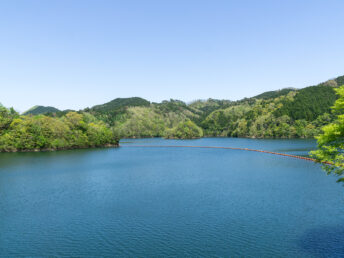 湯原湖（湯原ダム）