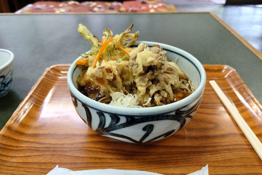舞茸天そば(丸沼)