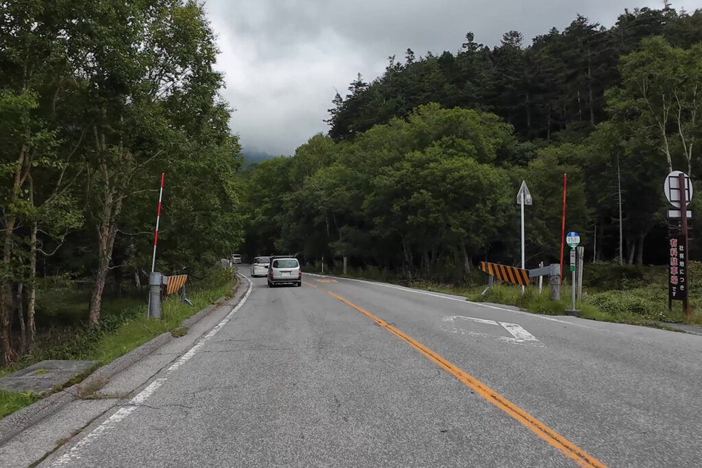 菅沼バス停付近(国道120号線)