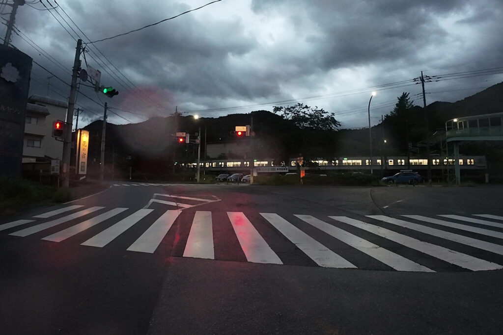 鬼怒川公園駅付近(国道121号線)