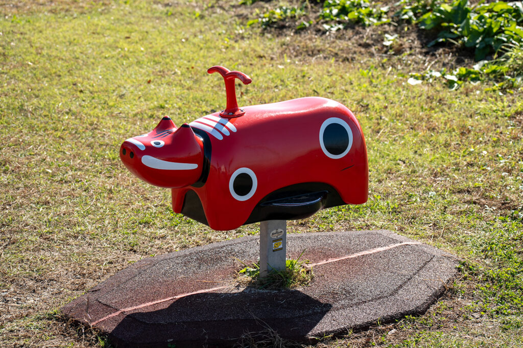 遊具(赤べこ公園)