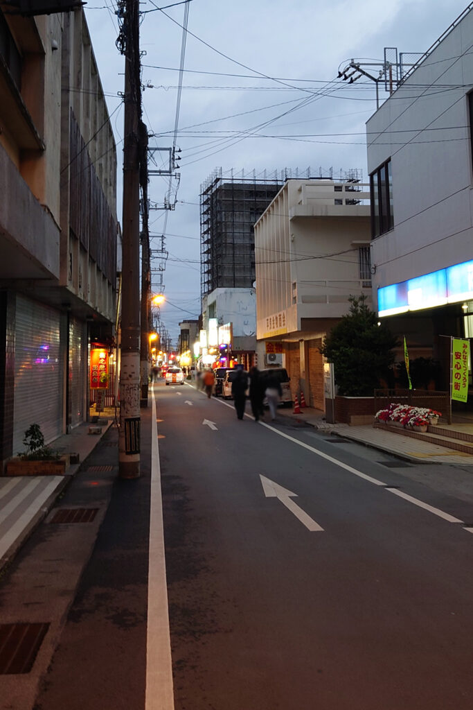 平良の繁華街周辺
