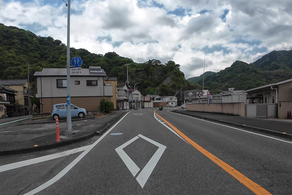 内浦（県道17号）