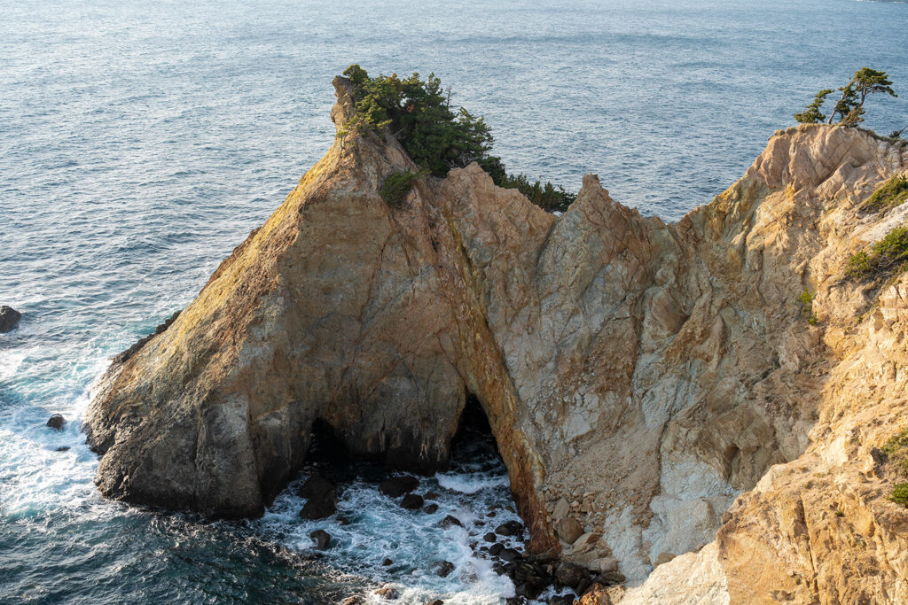 馬ロック（黄金崎）