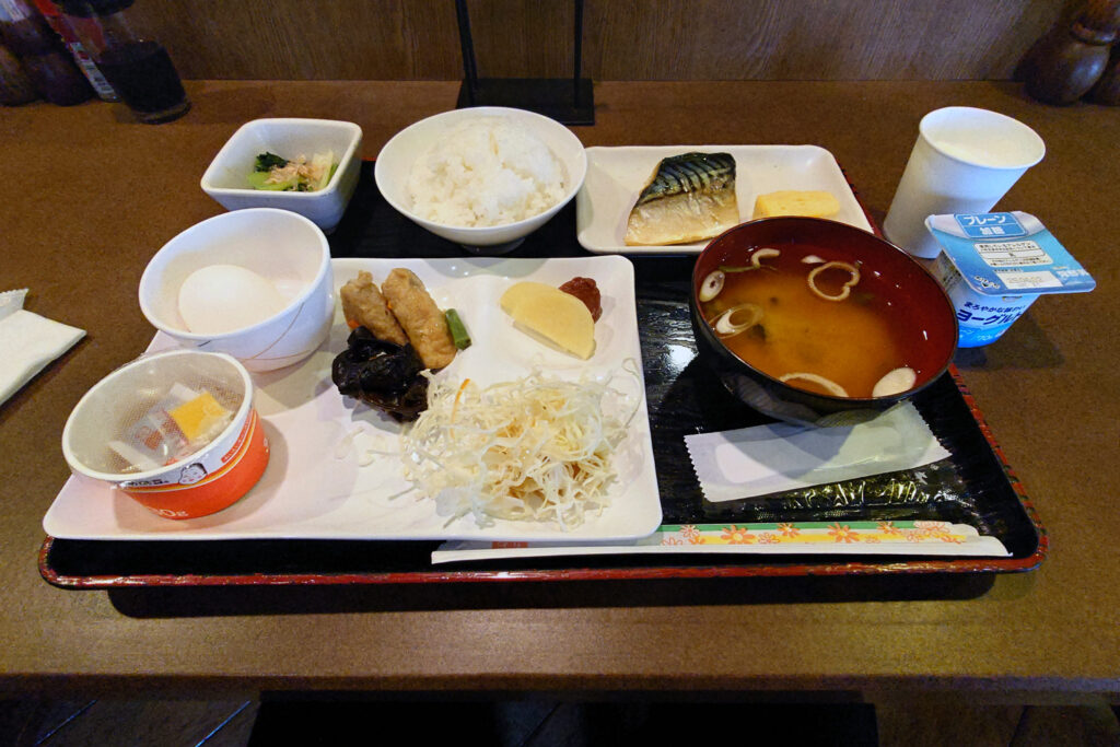 朝食