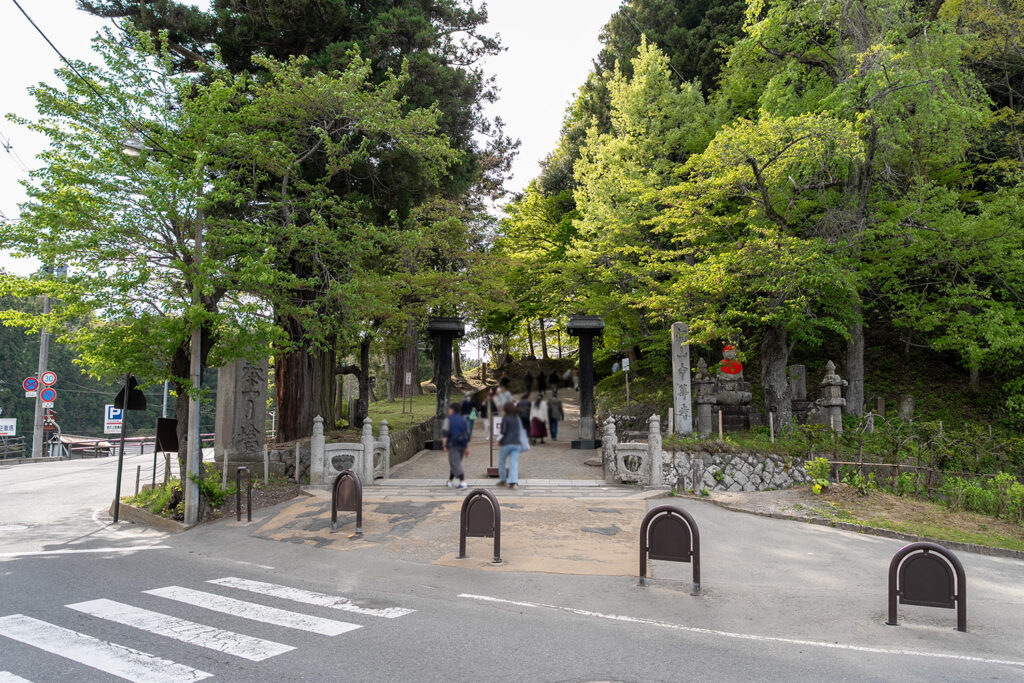 参道(中尊寺)