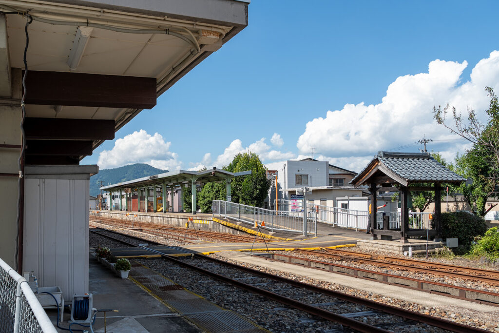 ホーム(越前大野駅)