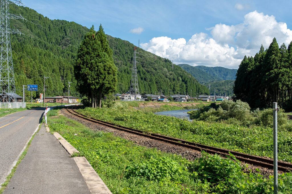 福井市品ケ瀬町付近(国道158号線)