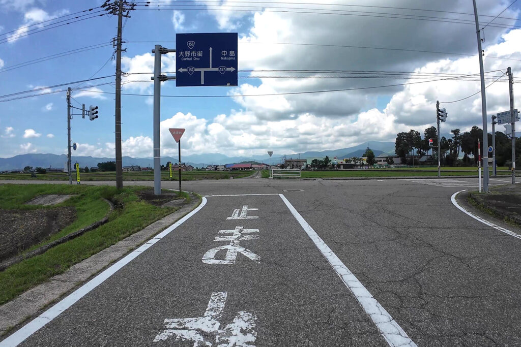大野市西山付近(国道157号線)